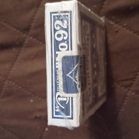 Historic Caesar's Palace VC casino Playing Cards with $1 Casino Chip - Picture 8 of 8